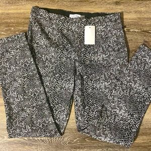 Calvin Klein elastic waist leopard stretch pants